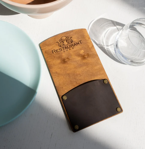 Light Gray porta assegni  legno personalizzato con incisione laser ricevuta per gli ospiti, per ristoranti, libretto di servizio personalizzato, presentatore di assegni per server BookWood, porta fatture personalizzato Schermata_2025-03-21_alle_18.11.48.png