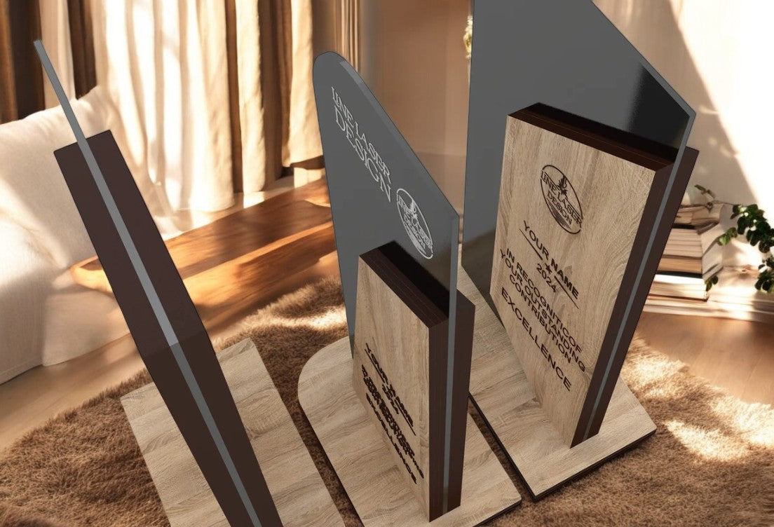 Dim Gray Trofeo moderno in legno e plexiglas personalizzato Premio Design personalizzato su misura Targa moderna personalizzata in legno che corre Personalizza unico Screenshot2025-03-18alle21.15.46-Photoroom.jpg