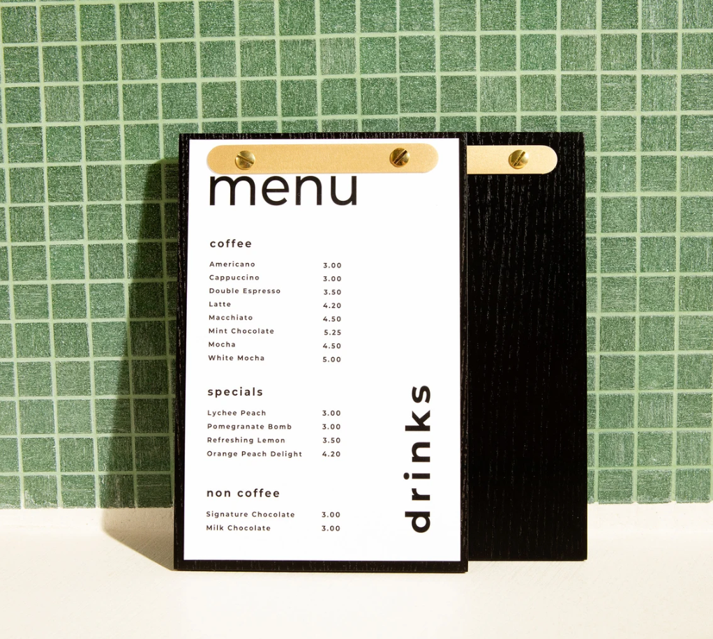 Dark Sea Green portamenu con bacchetta in oro satinatoper fogli, supporto menu inciso, cartella menu ristorante, pannello menu, libro menu, copertina menu personalizzata, copertina menu bevande Screenshot2025-03-21alle16.58.41.png