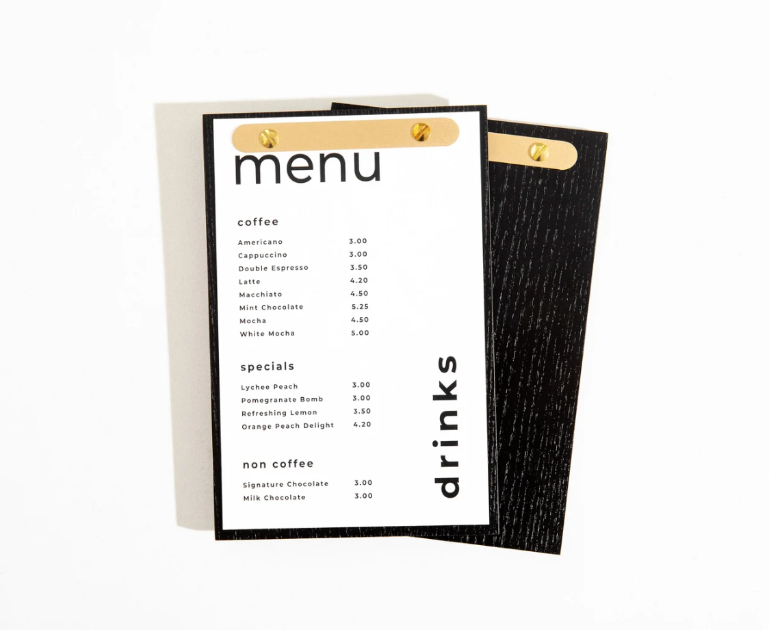 Antique White portamenu con bacchetta in oro satinatoper fogli, supporto menu inciso, cartella menu ristorante, pannello menu, libro menu, copertina menu personalizzata, copertina menu bevande Screenshot2025-03-21alle16.59.07.png