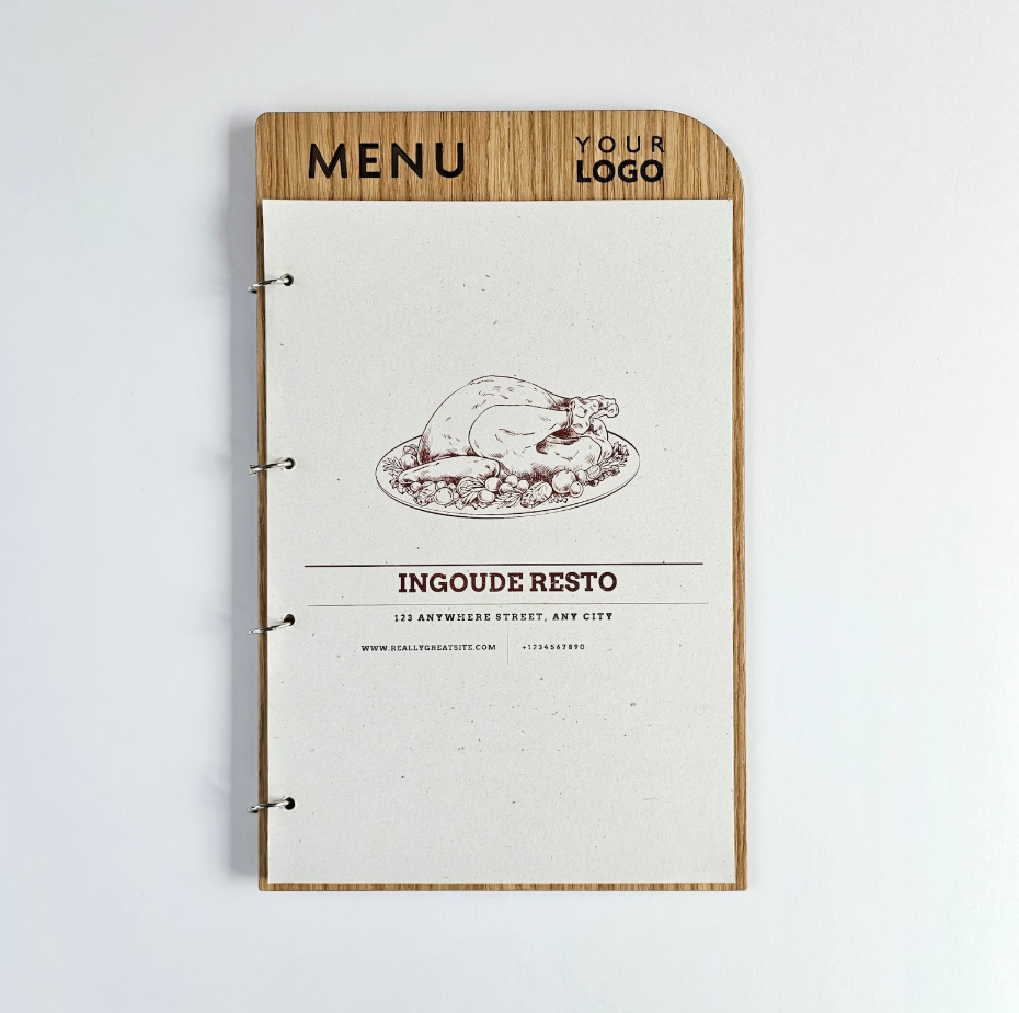 Lavender portamenu onda ad anelli misura A4 in legno scuro per fogli, supporto menu inciso, cartella menu ristorante, pannello menu, libro menu, copertina menu personalizzata, copertina menu bevande Screenshot2025-03-24alle16.32.07.png