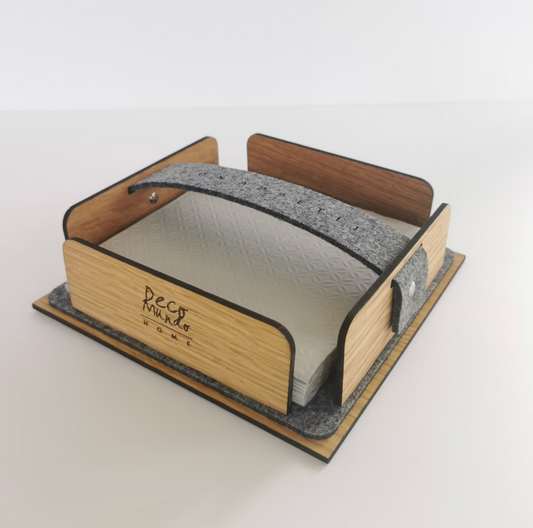 Light Gray Portatovagliolini in Legno  e Feltro con Incisione Personalizzata – Eleganza e Funzionalità per la Tua Tavola (Copia) Screenshot2025-03-27alle18.59.05.png