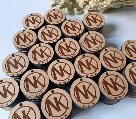 Rosy Brown Etichette in legno personalizzate personalizzate, Nome personalizzato - Etichette in legno con logo, Etichette incise personalizzate artigianali in legno, Etichette regalo incise in legno, Su ordinazione Screenshot2025-03-29alle10.36.51.png