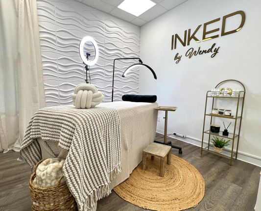 Gray Insegna con logo tagliato al laser, Insegna dell'agente immobiliare, Insegna del salone di bellezza, Insegna aziendale, Taglio laser personalizzato, Logo con design 3D in rilievo, Insegna Screenshot_2025-03-21_alle_12.59.37.png