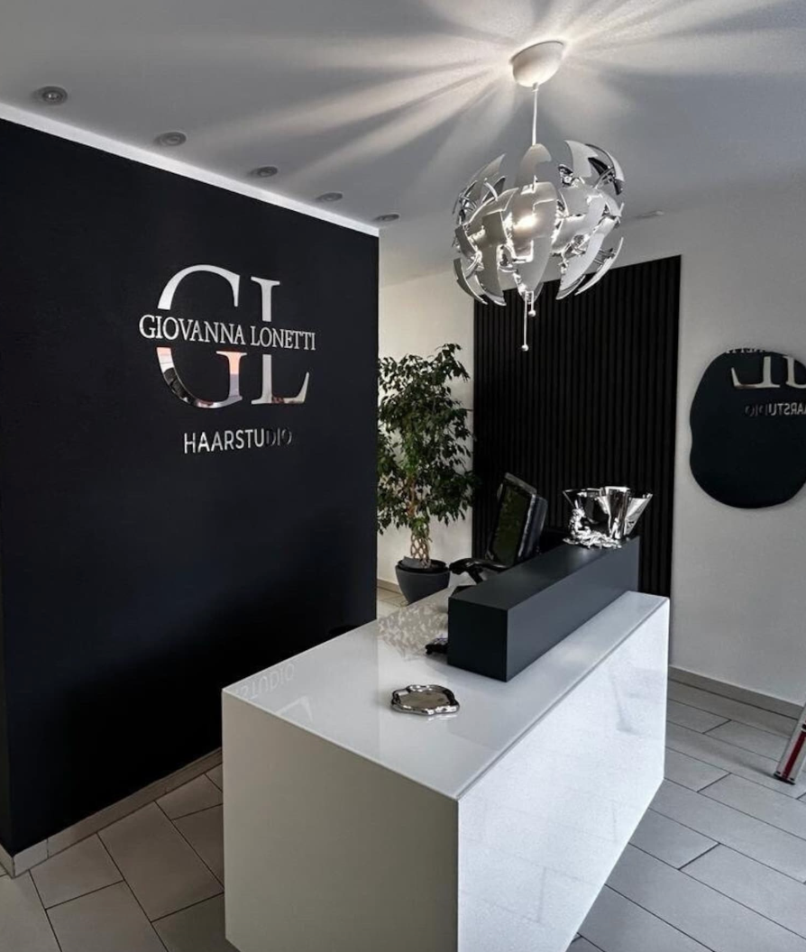 Dark Slate Gray Insegne in plexiglas argento specchiato per saloni personalizzati, Insegne estetiche, Insegne Bliss, Insegne per ufficio, Insegne aziendali 3D, Segnaletica clinica, Insegne per dentisti, Insegne da parete per ufficio, Glow Up insegna_plexiglas_argento.png