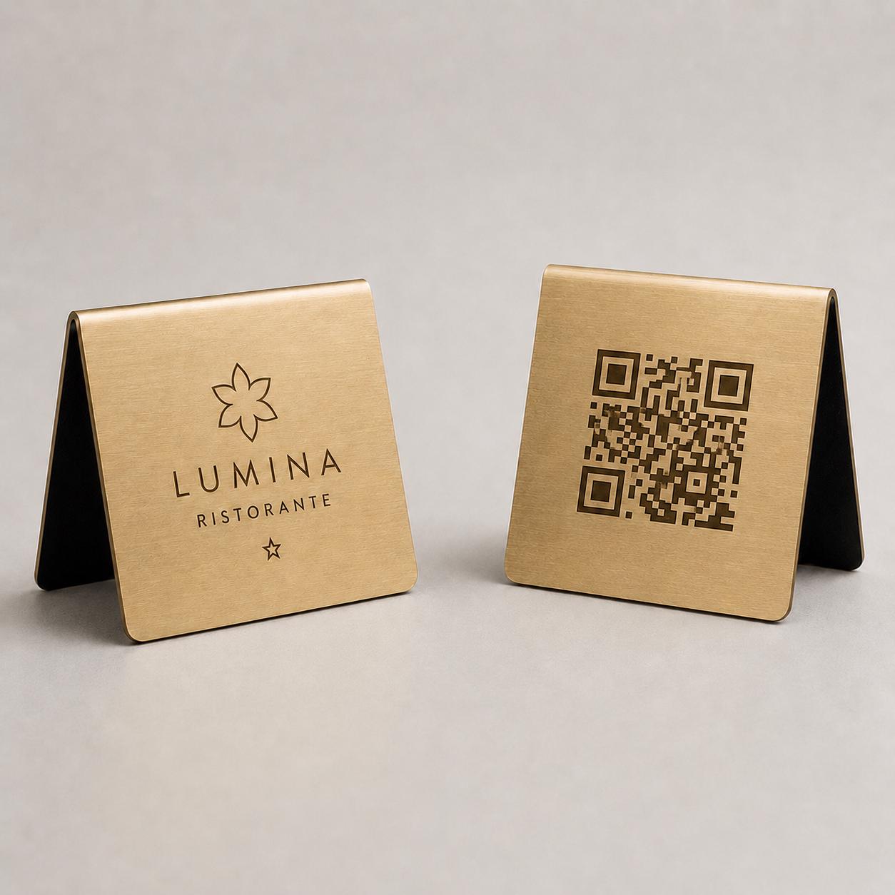 QR Code cavalierino in abs effetto ottone Personalizzato | Segnaposto Ristorante Elegante | Menu Digitale Menu Cavaliere qr