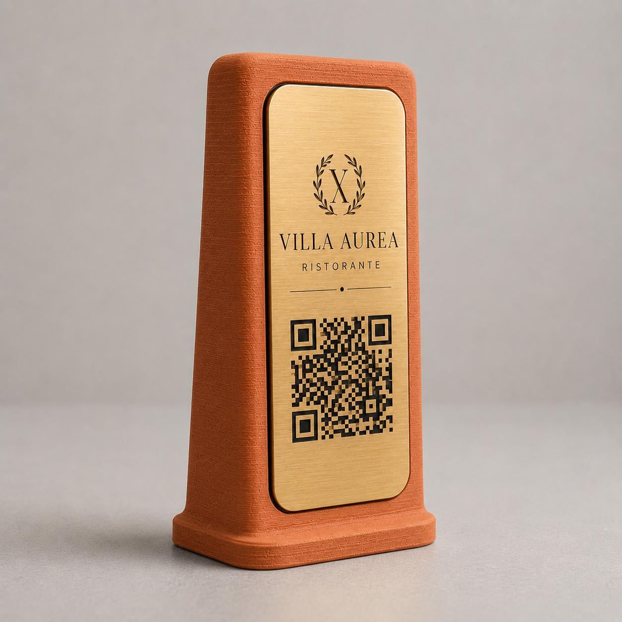 Supporto QR Code Menu Ristorante in PLA Terracotta | Totem da Tavolo Personalizzato con Logo e Targhetta Incisa Laser | WiFi, Menu, Review