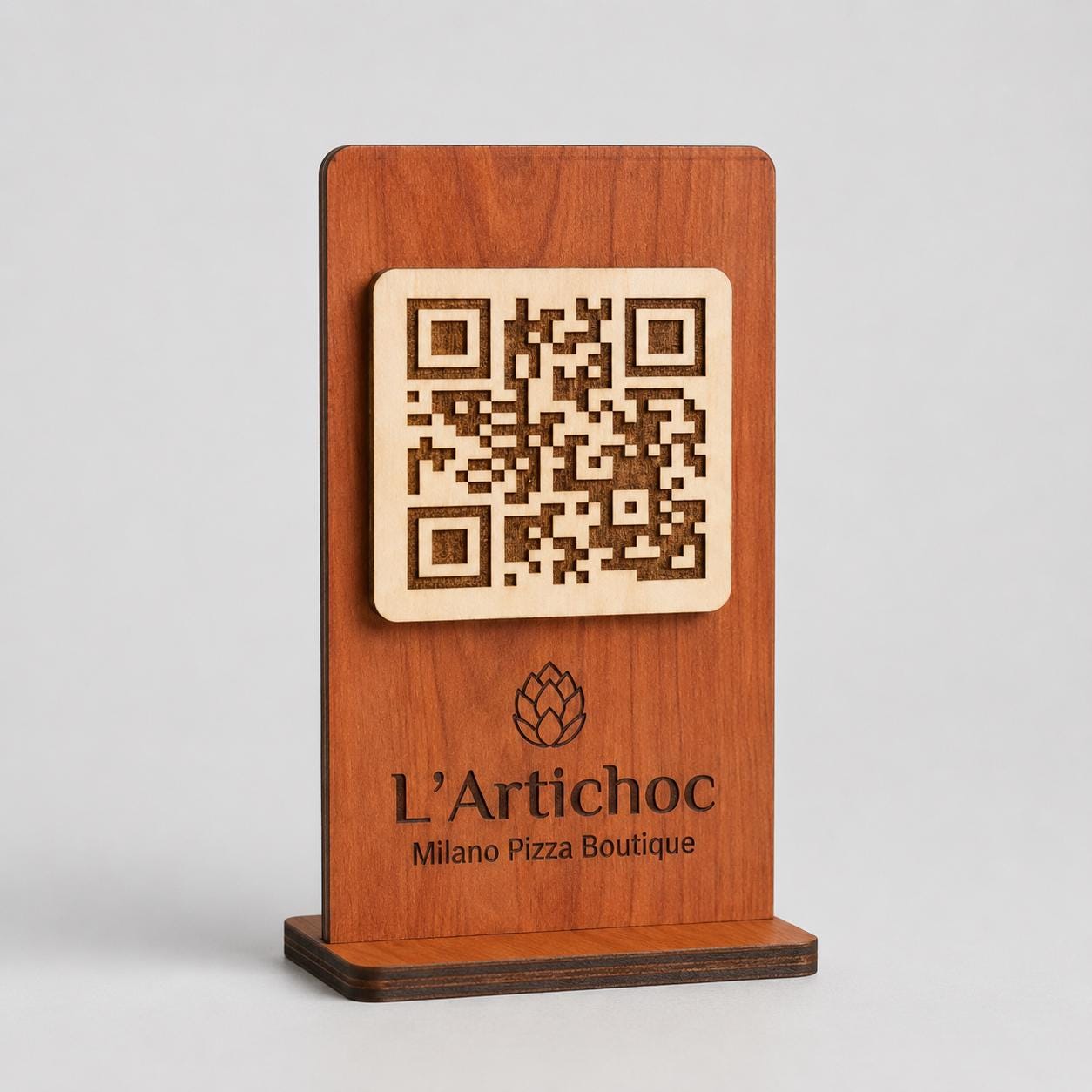 QR Code in legno mogano personalizzato, segnatavolo inciso laser per menu digitale ristorante bar hotel