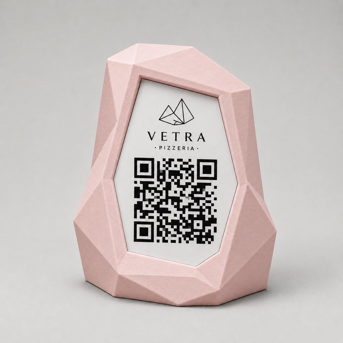 Set supporti QR Code Low-Poly personalizzati in stampa 3D per ristoranti – immagine 7
