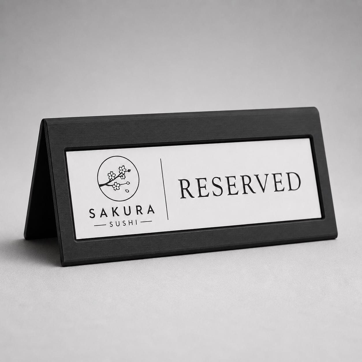 Reserved sign personalizzato con logo per ristorante