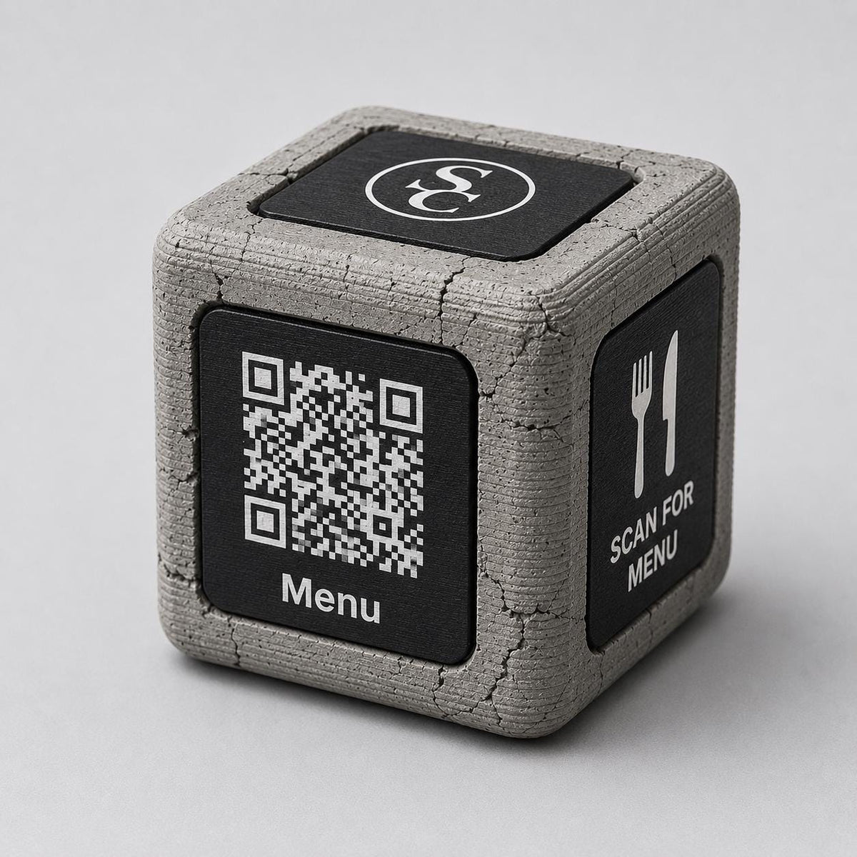 Cubo steampunk cemento e rame Espositore QR Code Personalizzato | Effetto cemento Menu Digitale, Social Media, Wi-Fi | Stampa 3D e Incisione