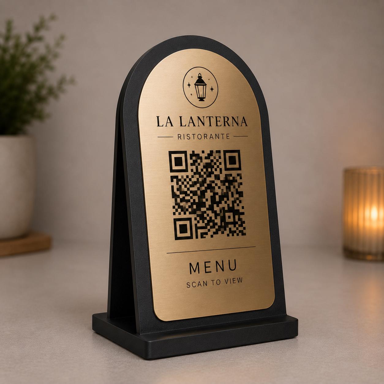 Supporto QR Code ad arco personalizzato per ristoranti – dettaglio 3