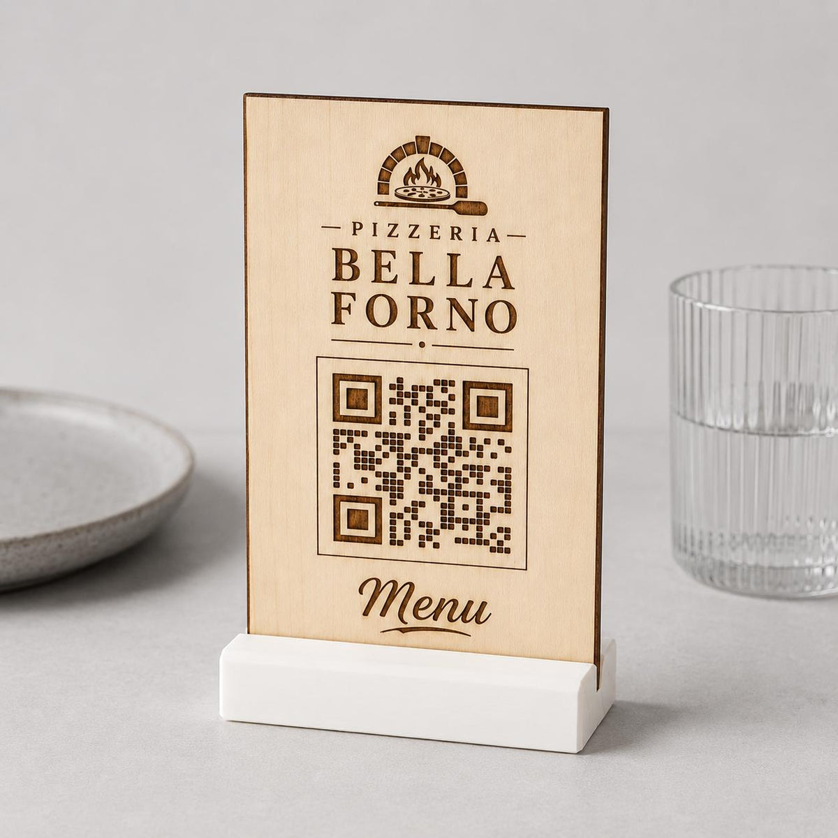 Totem QR Code da tavolo con base stampata in 3D, pannello in pioppo e vano decorativo