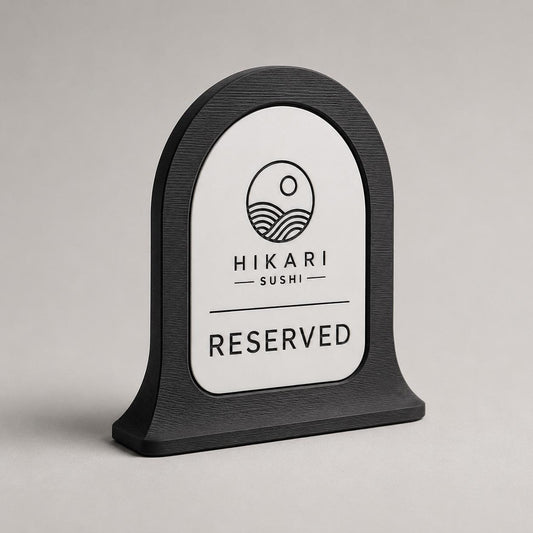 Reserved sign pop nero Personalizzato | Cartello Tavolo Riservato in Stampa 3D con Targhetta Rowmark Incisa | Table Sign per Ristoranti