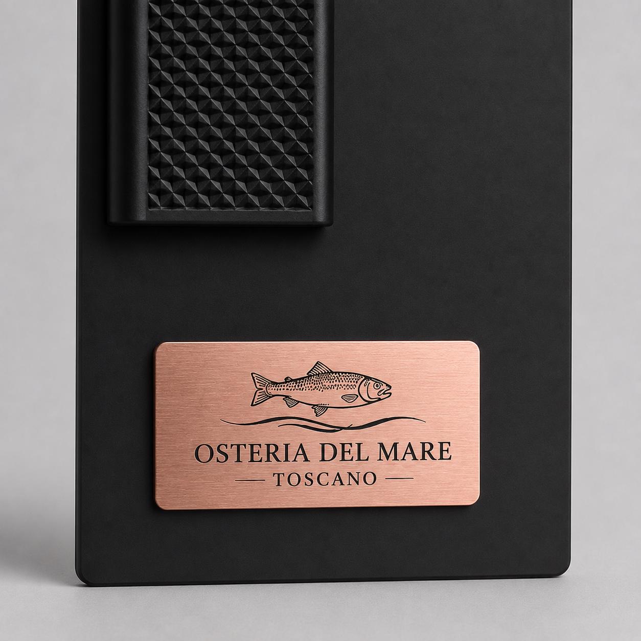 Portaconto in plexiglas satinato 24 x 10 cm con clip e logo personalizzato