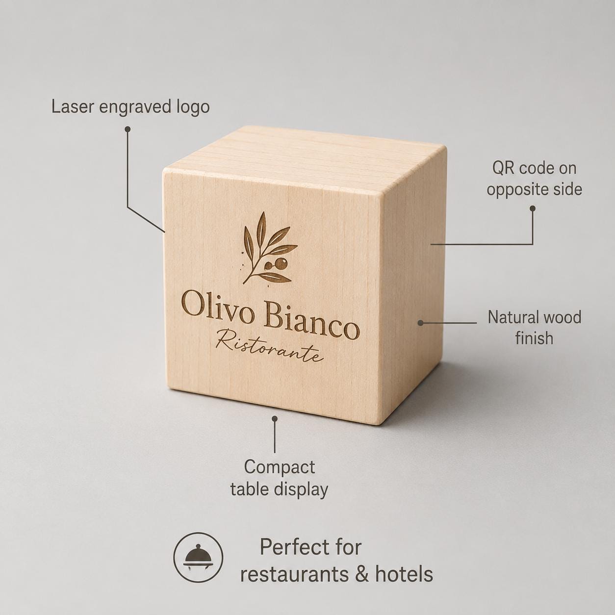 QR Code inciso sulla faccia opposta del cubo in legno