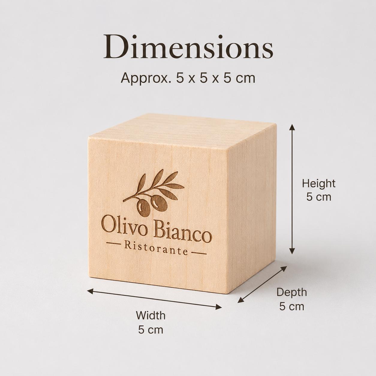 Venature naturali dei cubi in legno personalizzati