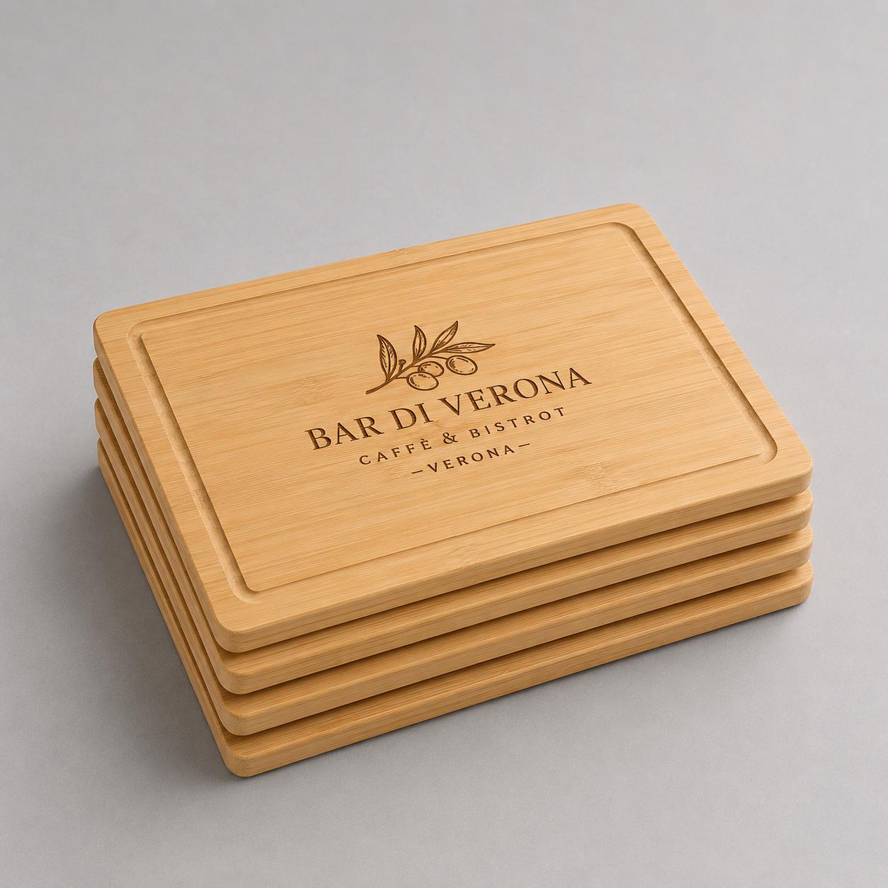 Tagliere in bambù 22 × 15 cm personalizzato con logo