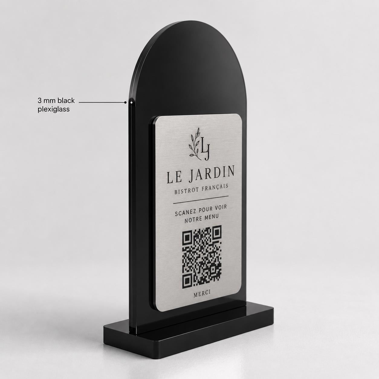 Supporto QR Code da tavolo in plexiglas nero con targhetta ottone o bianco incisa per ristorante bar hotel