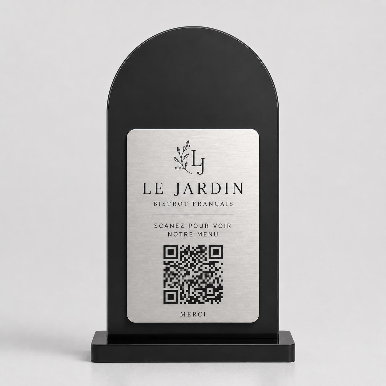 Supporto QR Code da tavolo in plexiglas nero con targhetta ottone o bianco incisa per ristorante bar hotel