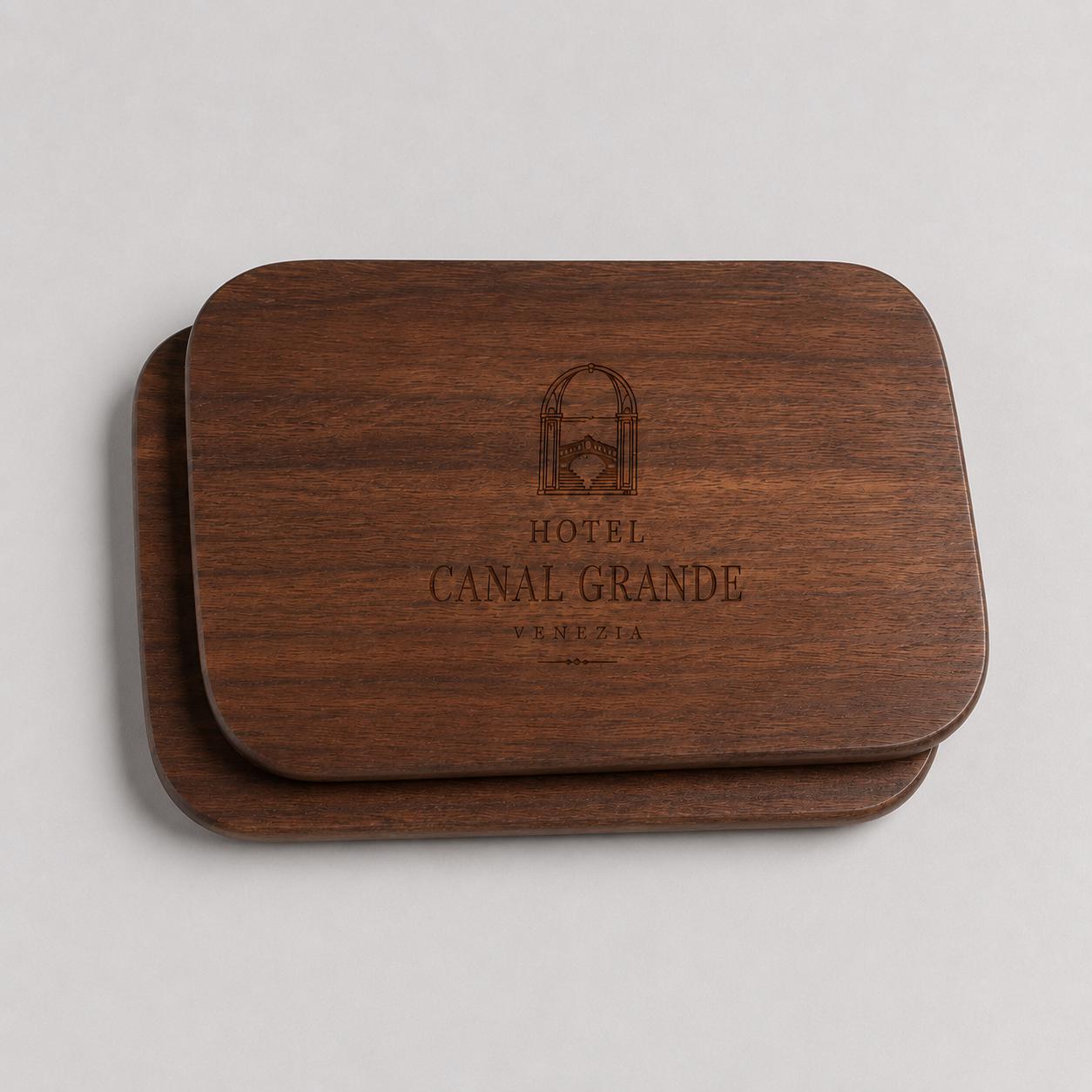 Set di 4 taglieri in acacia personalizzati 28 × 20 cm – vista 5