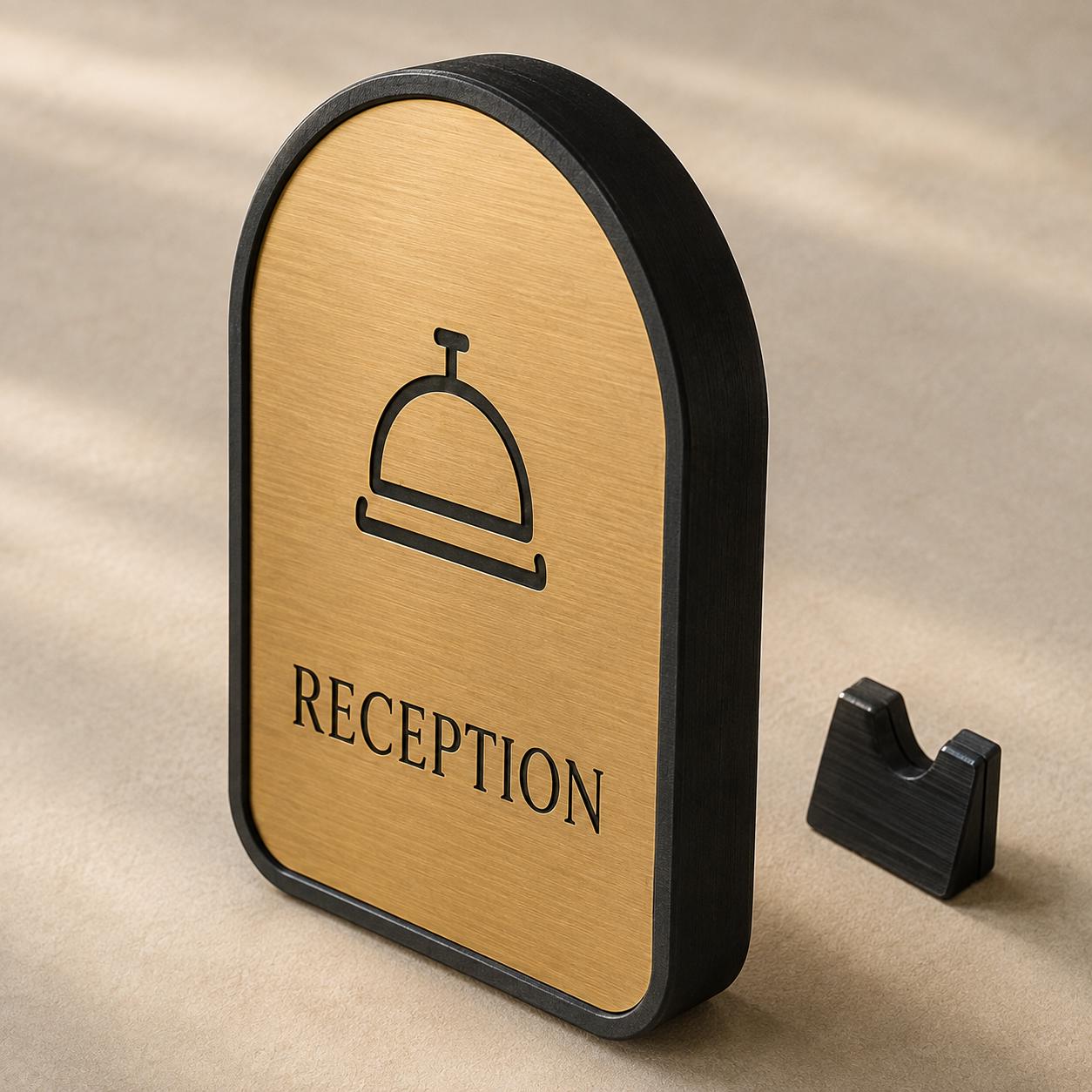 Set da 10 Targhe per Porte e Ambienti Personalizzate in Rowmark e PLA per Hotel Uffici Ristoranti