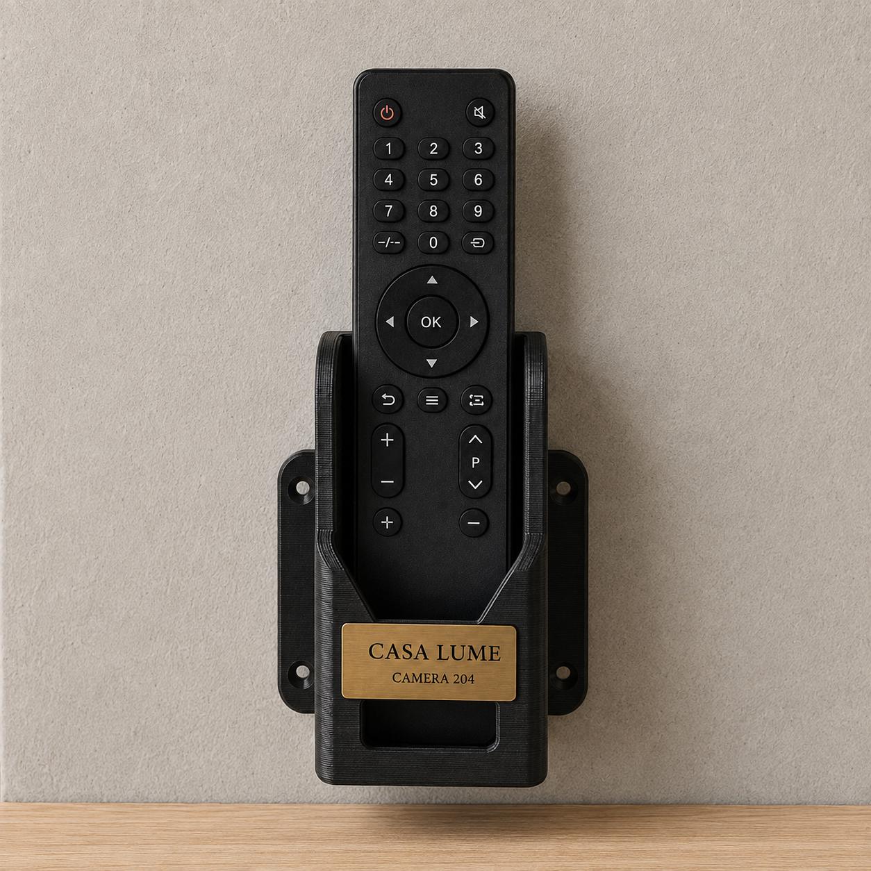 Set da 10 Supporti Telecomando Personalizzati | Culle a Parete in PLA e Rowmark per Camere Hotel