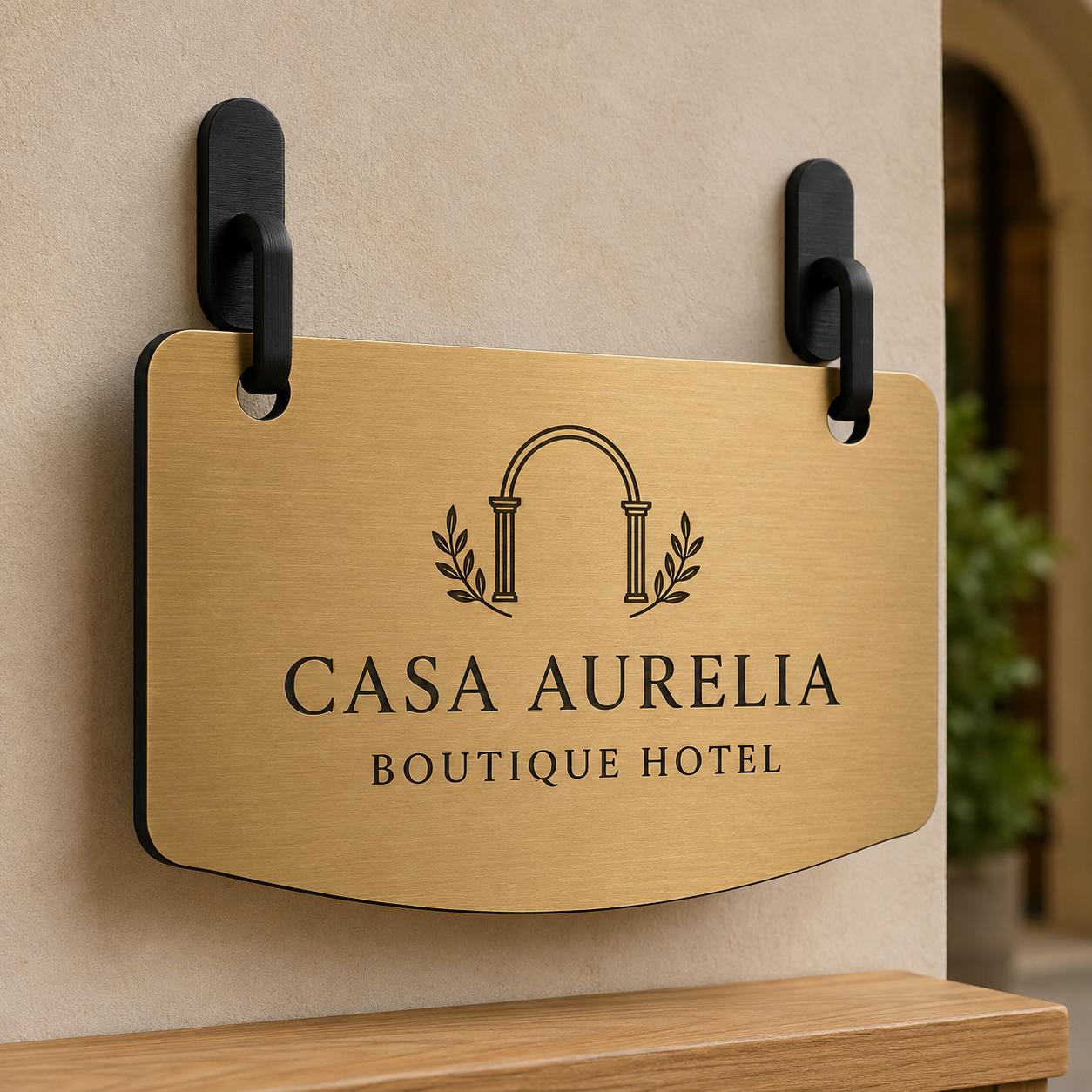 Targa Ingresso Personalizzata Linea Sospesa | Insegna con Nome e Logo per Hotel B&B Ufficio | Rowmark e PLA 3D